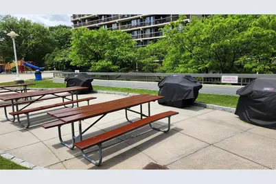 15218 Union Turnpike #204K, Flushing, NY 11367 - Photo 25