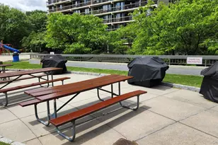 152-18 Union Tpke, Flushing, NY 11367 - Photo 25