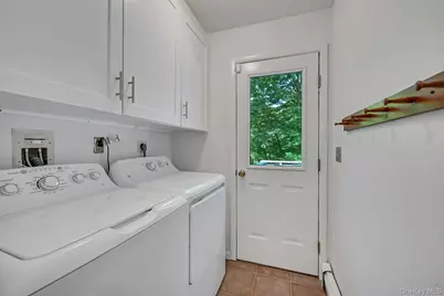 24 Anne Chambers Lane, Katonah, NY 10536 - Photo 15