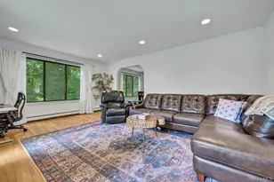 24 Anne Chambers Ln, Katonah, NY 10536 - Photo 9