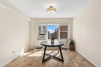 110-20 71st Road #707, Forest Hills, NY 11375 - Photo 5