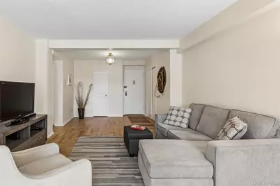 110-20 71st Road #707, Forest Hills, NY 11375 - Photo 3