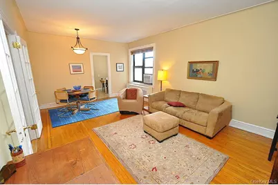 143 Garth Road #5J, Scarsdale, NY 10583 - Photo 9