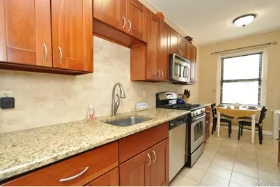 143 Garth Road #5J, Scarsdale, NY 10583 - Photo 11