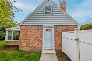674 Henry St, Uniondale, NY 11553 - Photo 41