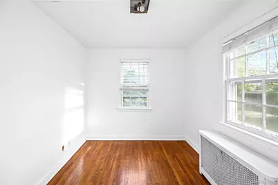 674 Henry Street, Uniondale, NY 11553 - Photo 15