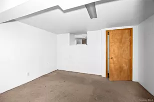 674 Henry St, Uniondale, NY 11553 - Photo 39
