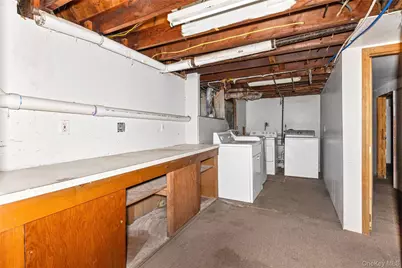674 Henry Street, Uniondale, NY 11553 - Photo 33