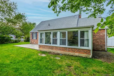 674 Henry Street, Uniondale, NY 11553 - Photo 45