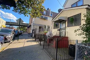 103-16 89th St, Ozone Park, NY 11417 - Photo 5