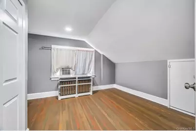 12 Mallar Avenue, Bay Shore, NY 11706 - Photo 15