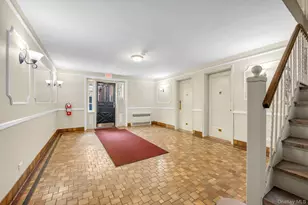 19 Schenck Ave, Great Neck, NY 11021 - Photo 3