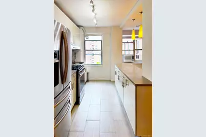 573 Grand Street #D802, New York, NY 10002 - Photo 5