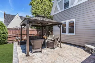 1680 Roosevelt St, Baldwin, NY 11510 - Photo 17