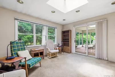 541 Claflin Avenue, Mamaroneck, NY 10543 - Photo 7