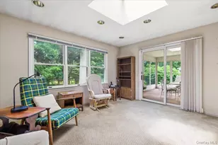 541 Claflin Ave, Mamaroneck, NY 10543 - Photo 7