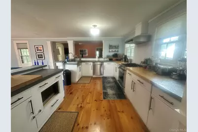 744 Main Street #1, Greenport, NY 11944 - Photo 5