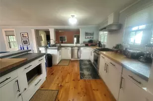 744 Main St, Greenport, NY 11944 - Photo 5