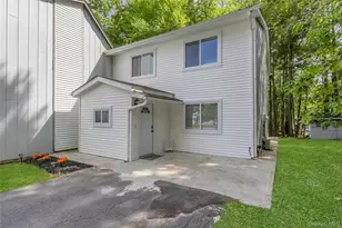 34 Elizabeth Way, Kiamesha Lake, NY 12751 - Photo 5