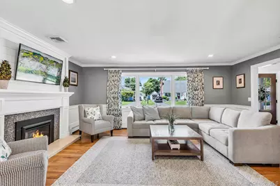 411 Hillside Avenue, West Sayville, NY 11796 - Photo 7