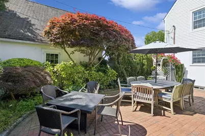 153 Roxbury Road, Garden City, NY 11530 - Photo 35