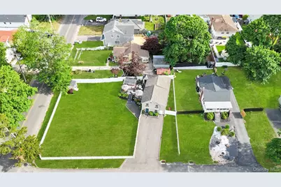 20 Adirondack Drive, Selden, NY 11784 - Photo 23