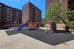 33-25 90th St, Jackson Heights, NY 11372 - Photo 21