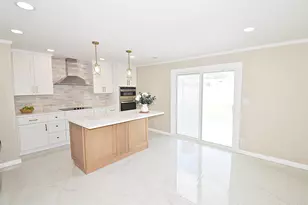 4195 Florence Rd, Bethpage, NY 11714 - Photo 5