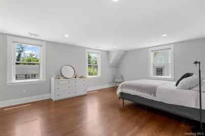 22 Vanderburgh Avenue, Larchmont, NY 10538 - Photo 17