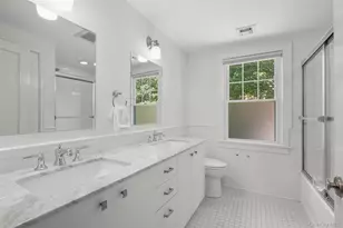 22 Vanderburgh Ave, Larchmont, NY 10538 - Photo 23