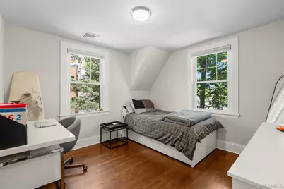 22 Vanderburgh Avenue, Larchmont, NY 10538 - Photo 21