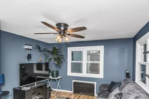 140 Rockaway Pkwy, Valley Stream, NY 11580 - Photo 15