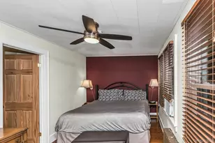 140 Rockaway Pkwy, Valley Stream, NY 11580 - Photo 17