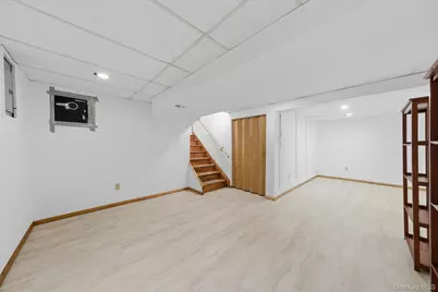 34 Campo Avenue, Selden, NY 11784 - Photo 23