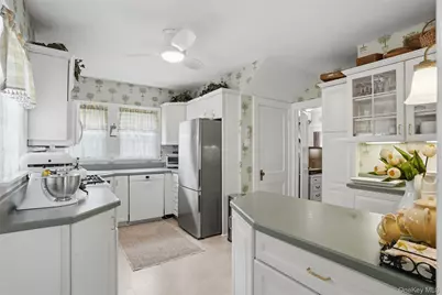 203 Wisner Avenue, Middletown, NY 10940 - Photo 15
