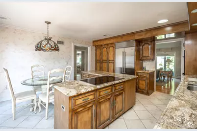 12 Lark Avenue, White Plains, NY 10607 - Photo 13