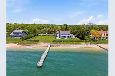 90 Peconic Avenue, Shelter Island, NY 11964 - Photo 3