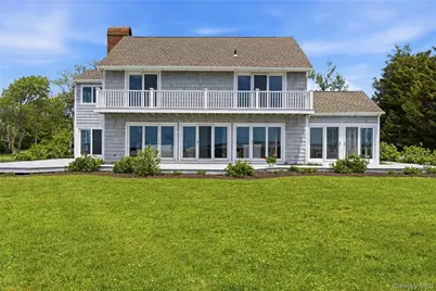 90 Peconic Avenue, Shelter Island, NY 11964 - Photo 31