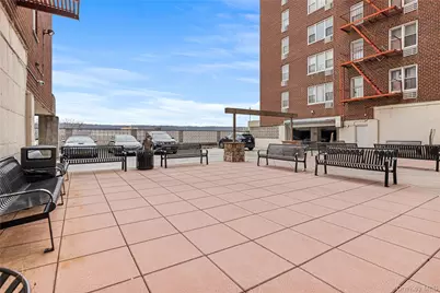 101 Highland Avenue #4R, Yonkers, NY 10705 - Photo 19