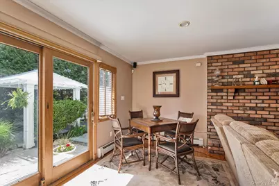 26 Quaker Lane, Farmingdale, NY 11735 - Photo 17