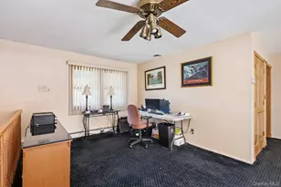 26 Quaker Ln, Farmingdale, NY 11735 - Photo 21