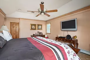 26 Quaker Ln, Farmingdale, NY 11735 - Photo 23