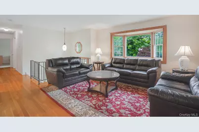 51 Sutton Park Road, Poughkeepsie, NY 12603 - Photo 7