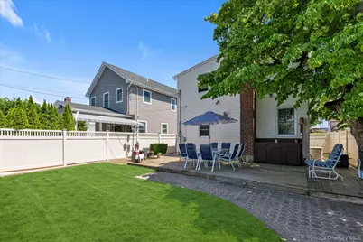 206 Arlington Street, Mineola, NY 11501 - Photo 21