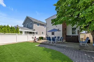 206 Arlington St, Mineola, NY 11501 - Photo 21