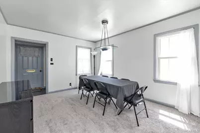 206 Arlington Street, Mineola, NY 11501 - Photo 3