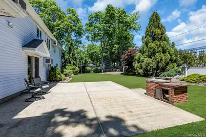 23 Campus Lane, Ronkonkoma, NY 11779 - Photo 37