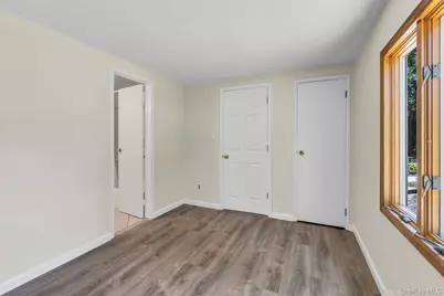 23 Campus Lane, Ronkonkoma, NY 11779 - Photo 21