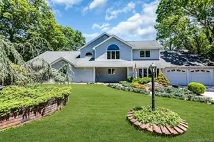 23 Campus Ln, Ronkonkoma, NY 11779 - Photo 3