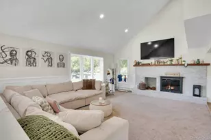 3 Moor Ln, Patchogue, NY 11772 - Photo 11